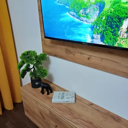 Apartment Alex Lux Kragujevac