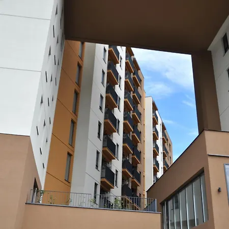 Alex Lux Apartment *