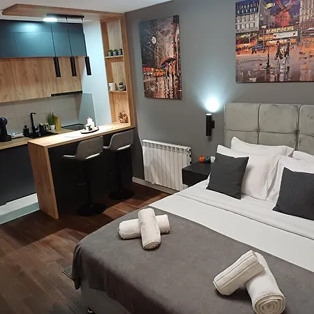 Alex Lux Apartment