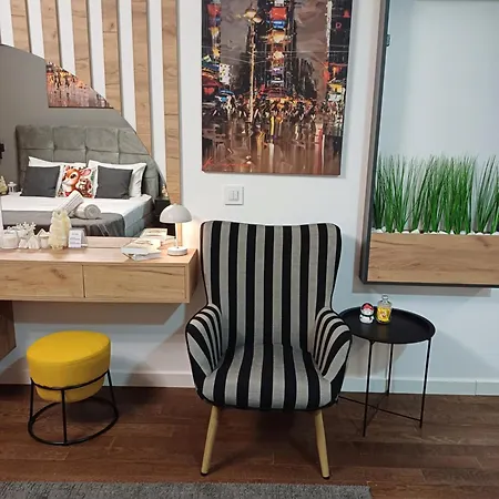 Alex Lux Apartment