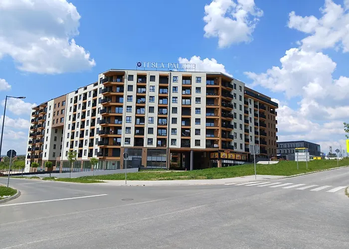 Alex Lux * Kragujevac